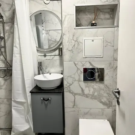 Danish Designer Flat In Center شقة *
